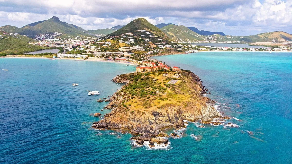 Hurricanes That Hit Saint Martin: Complete History